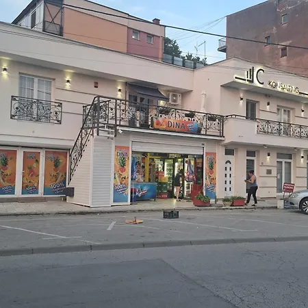 Dina Lux Апартаменты