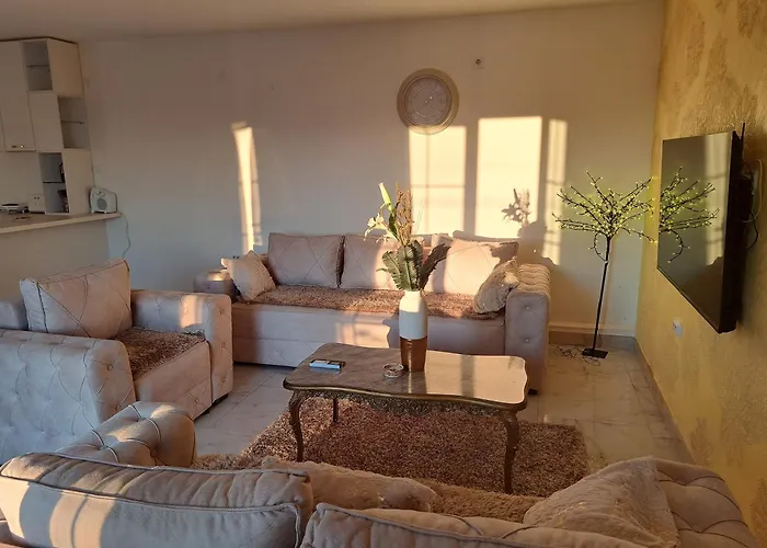 Dina Lux Διαμέρισμα