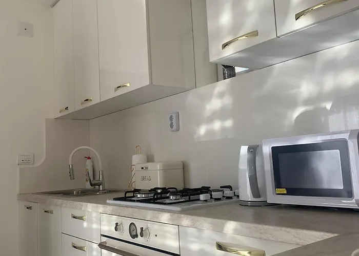 Dina Lux Διαμέρισμα *