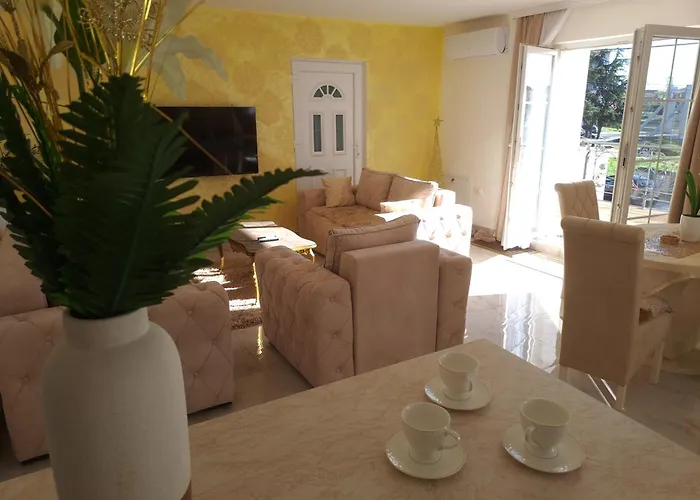 Διαμέρισμα Dina Lux Jagodina